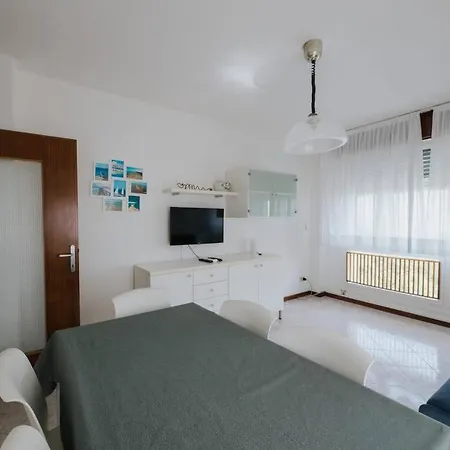 Апартаменты Frontemare Fantastico - Torre Zanier